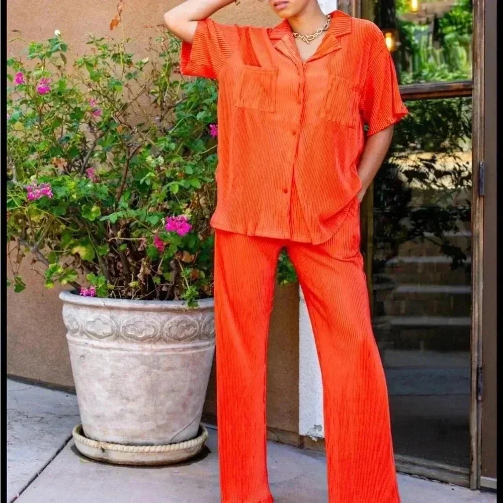 Vava Voom Pleated Plisse Pant Set - Picture 10 of 11